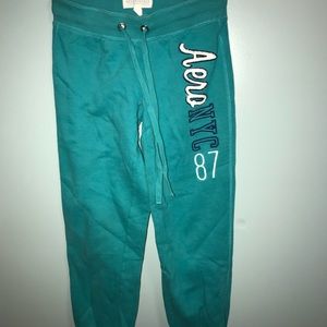 Aeropostale joggers xs